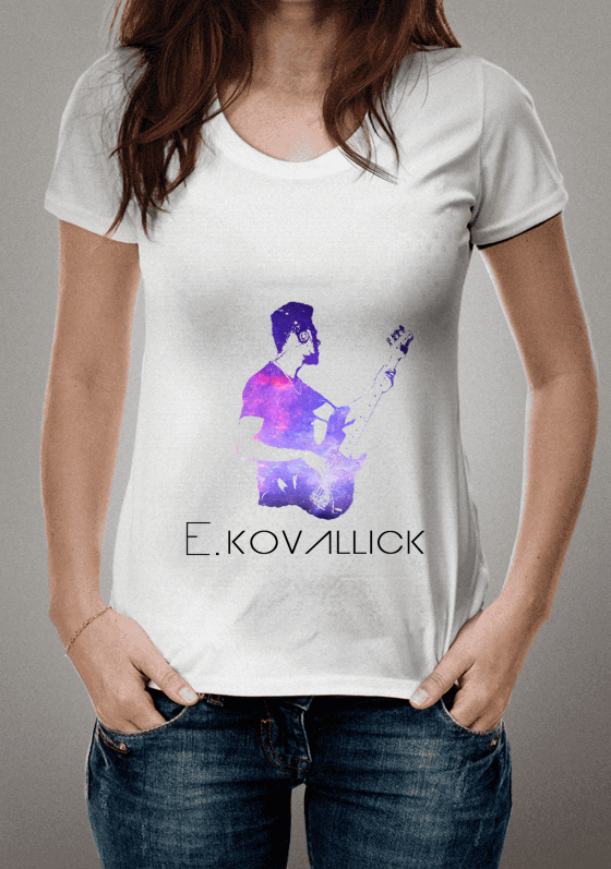 Nome do produto  	E.Kovallick ( Personalize você também sua camisa com sua própria foto !)